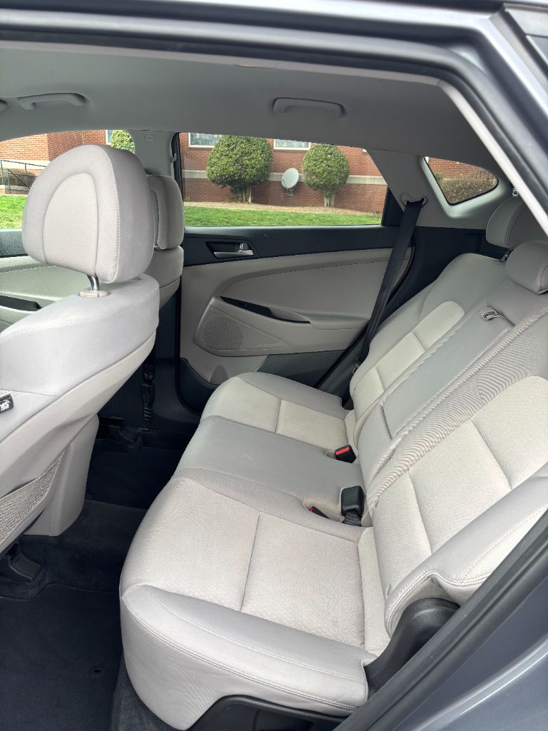 2017 Hyundai Tucson SE - Photo 13