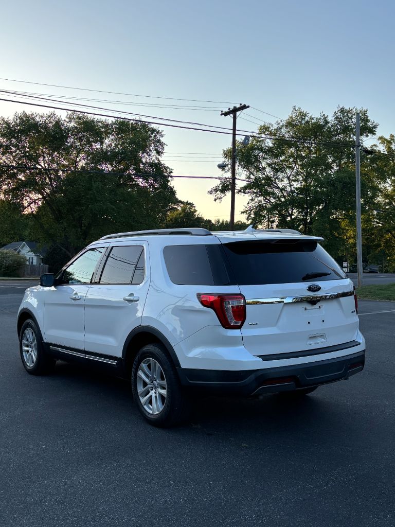 2019 Ford Explorer XLT - Photo 6