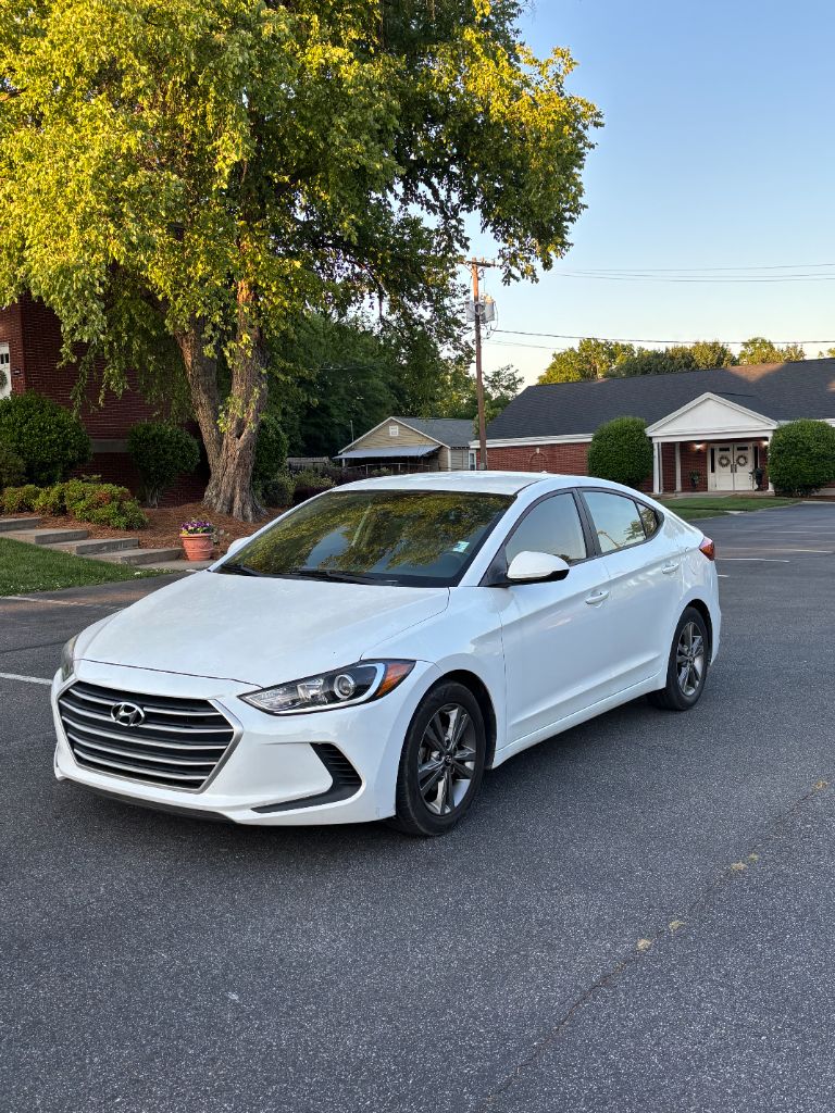 2018 Hyundai Elantra 2.0 SEL A/T's photo