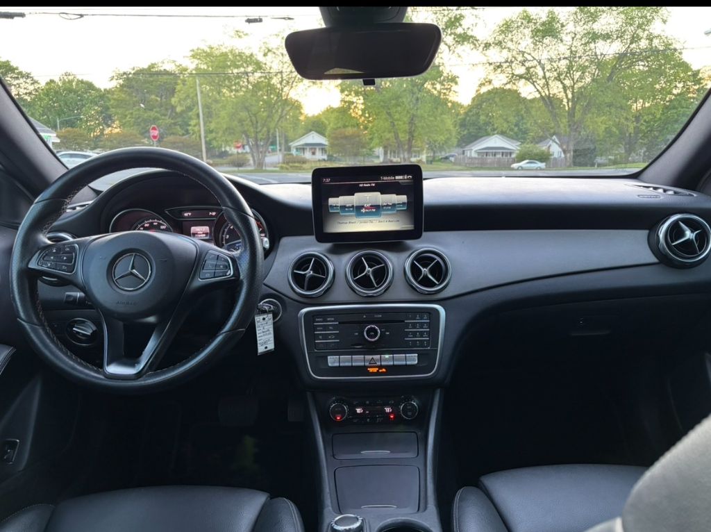 2018 Mercedes-Benz GLA-Class GLA250 - Photo 7