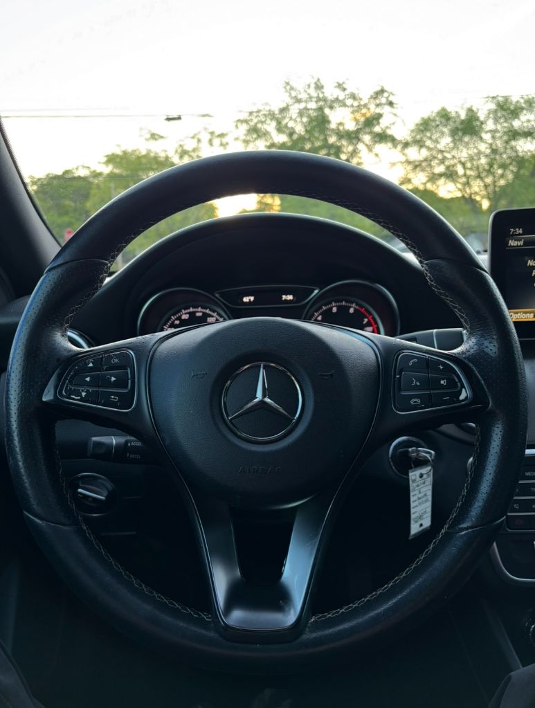 2018 Mercedes-Benz GLA-Class GLA250 - Photo 8