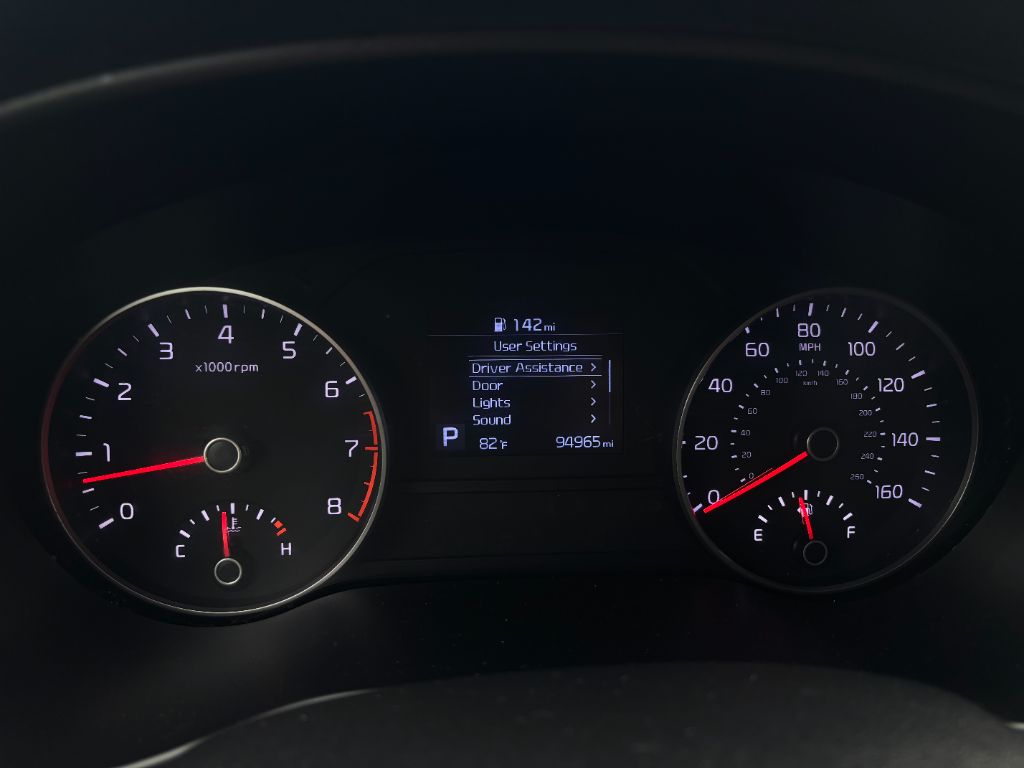 2020 Kia Sportage LX - Photo 9